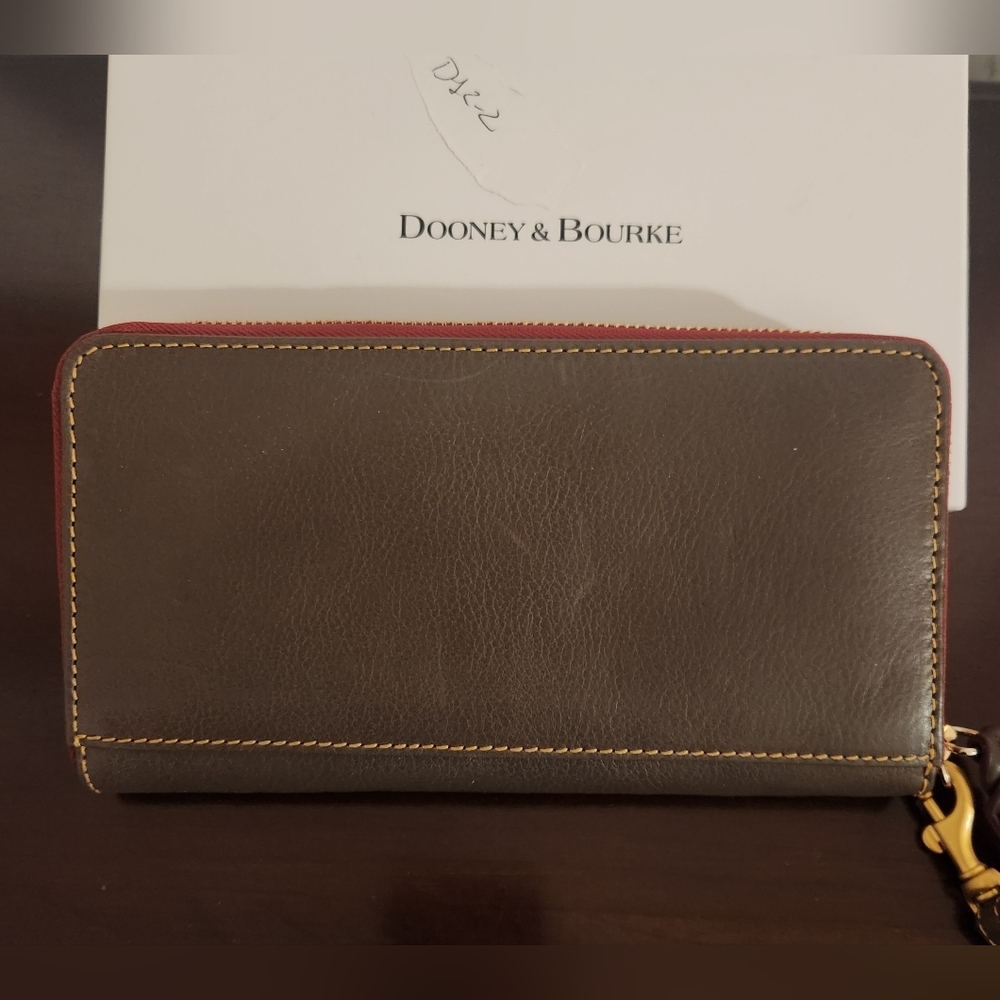 **SOLD**D&B Wallet - Picture 2 of 4